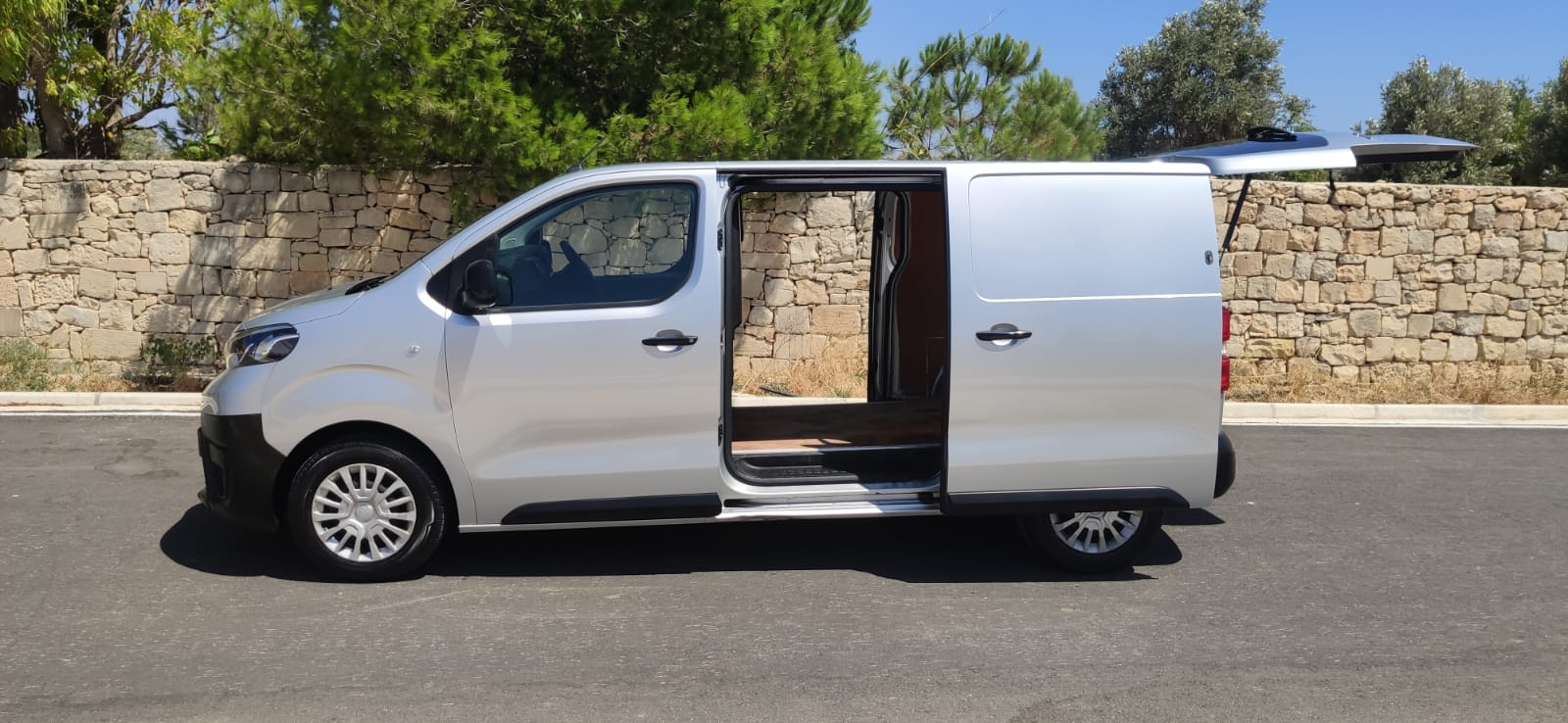 Proace Icon Toyota Proace Icon Panel Van - Ventur Auto Import